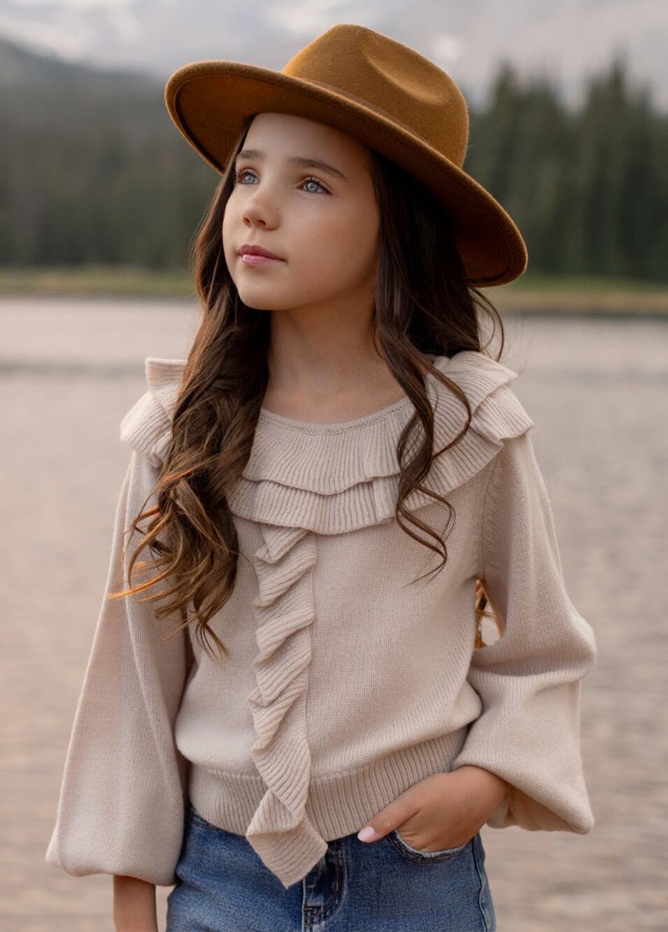 Joyfolie Mia Joy Anilah Sweater in Oat Girl’s Size 7